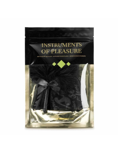 Эротический набор Instruments of Pleasure с пуховкой