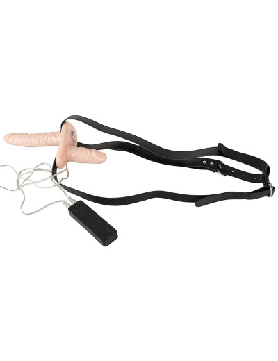 Телесный женский страпон с вагинальной пробкой Strap-On Duo - 15 см.