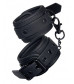 Чёрные наручники BLAZE HANDCUFF BLACK