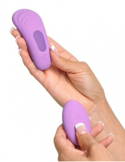 Фиолетовый компактный вибростимулятор Remote Silicone Please-Her